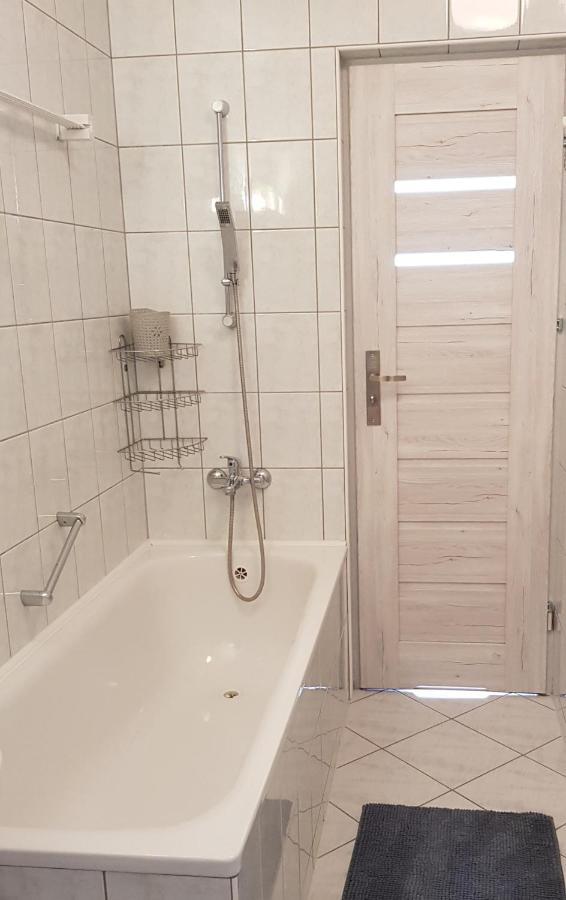 Apartament Z Garazem W Kolobrzegu Apartment Екстериор снимка
